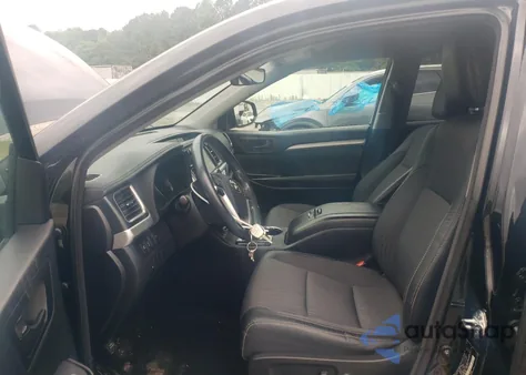2018 Toyota Highlander Le from USA, damaged, VIN 5TDBZRFH7JS852053